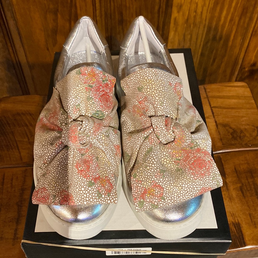 Slip on shoes
